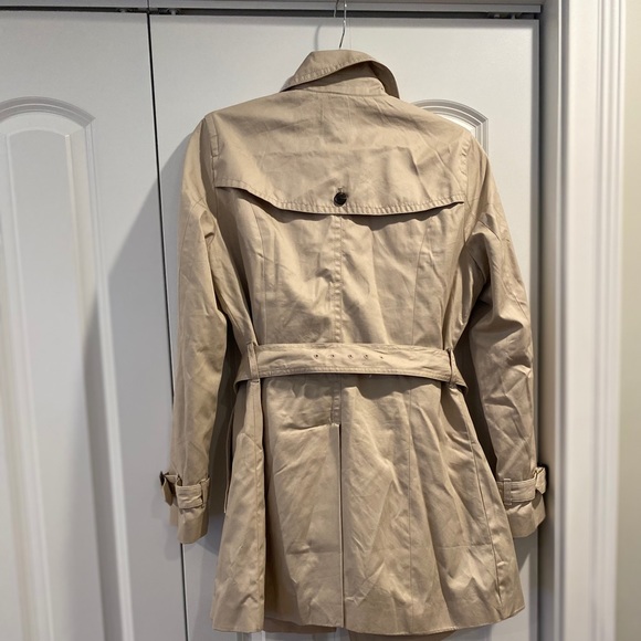 Petite Water-Resistant Classic Trench Coat - M - Picture 2 of 3